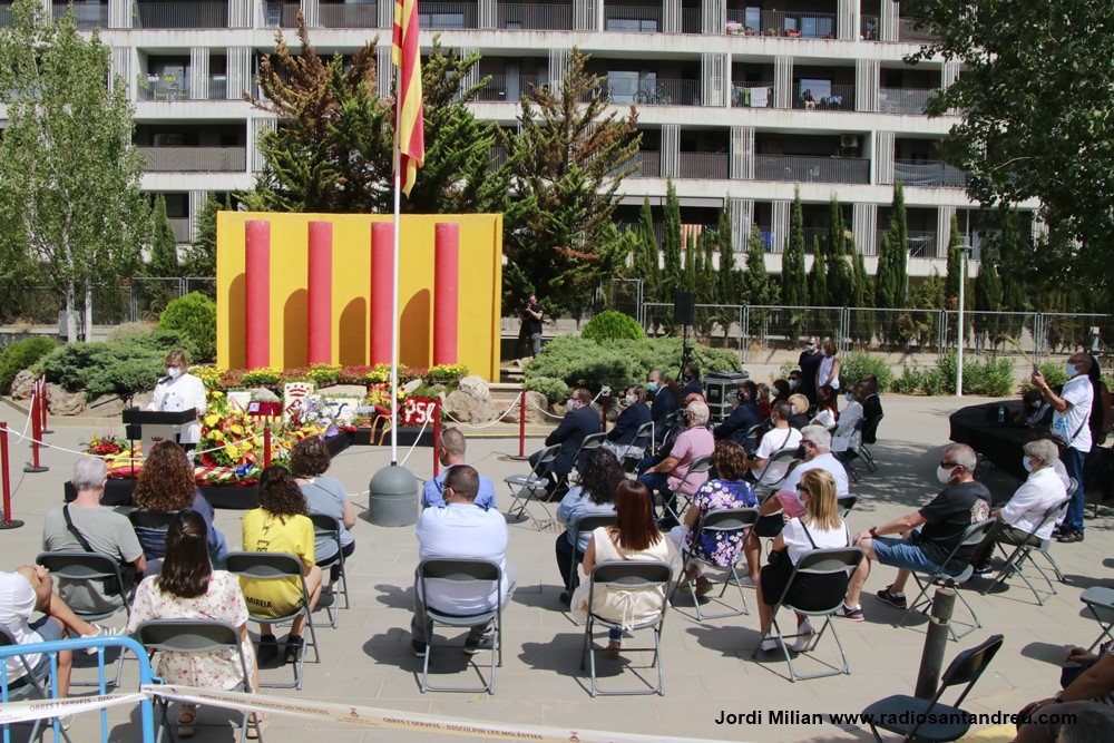 Les entitats esportives presents a l'ofrena floral de la Diada de Catalunya